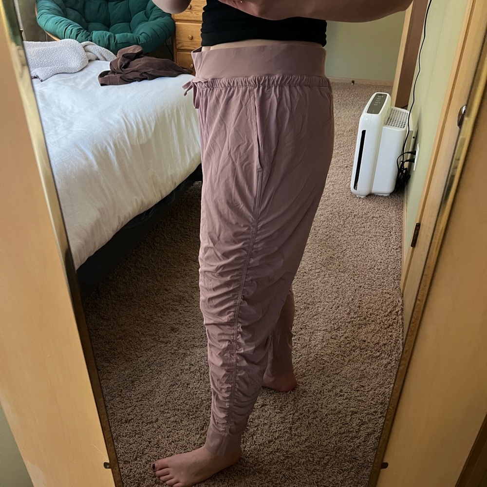Athleta Mauve Lounge Pants